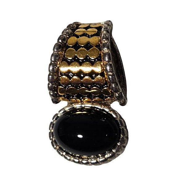 Elegant Vintage Oval Black Stone Silver & Gold Tone Pendant for Necklace Jewelry - Picture 1 of 4